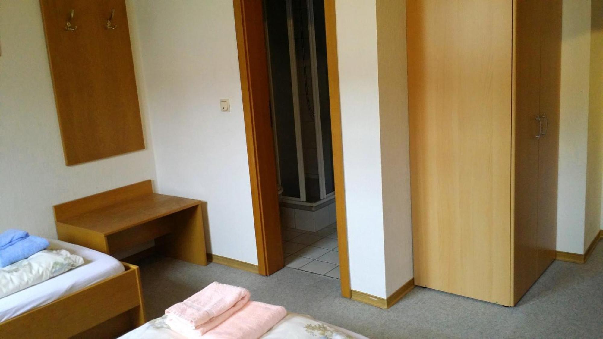 Landgasthof Zum Hirschen Hafenlohr Chambre photo